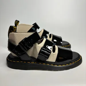 Dr. Martens Gryphon Patent Leather Gladiator Sandals in Black Patent Lamper thumbnail 2