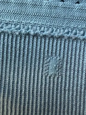 Lululemon Breeze by Long Sleeve Squad color Cascade Blue size 0. thumbnail 9
