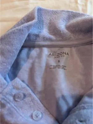 ab46 Woman Arizona Jeans Crop Top Shirt Lavender Size Small thumbnail 2