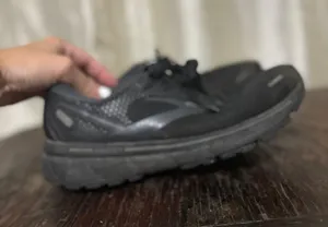 Brooks thumbnail 1