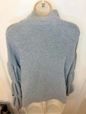Hem & Thread Gray Ribbed Mock Neck Balloon Sleeve Sweater Size Large thumbnail 9