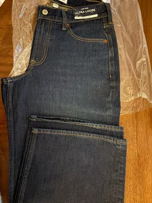 Abercrombie Curve Love Low-Rise Jeans thumbnail 4