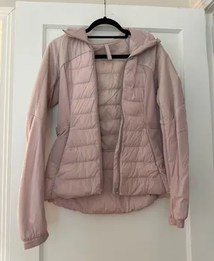 Lululemon Puffer Jacket thumbnail 1