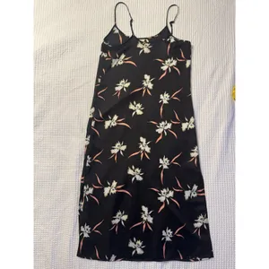 J. Crew Black Floral Tank Dress Side Slit Adjustable Straps Midi Whimsy Goth thumbnail 6