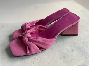 PRINCESS POLLY Pink Linen Knot Heels Sandals Sz 8 thumbnail 1