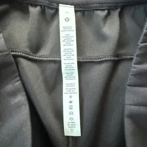 Lululemon Softstreme High-Rise Culotte black size 10 W6BPUS‎ thumbnail 4