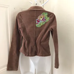 2000s Y2K Unique Brown velvet corduroy blazer jacket embroidered flower patch on the lapel thumbnail 2