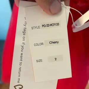 Prom girl dress thumbnail 5