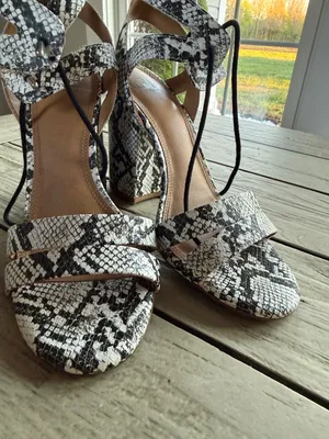 Gianni Bini snakeskin sandals featuring a block heel and ankle strap thumbnail 6
