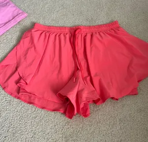 All in Motion Shorts thumbnail 1