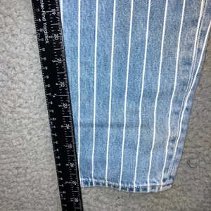 American Eagle Pinstripe Mom Jeans 4 29x27 Blue Retro High Waisted Tapered Leg thumbnail 9