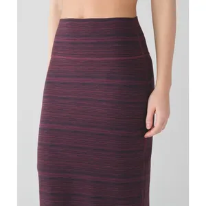 Lululemon Tube And From Skirt Cyber Red Grape Bordeaux Drama Size 6 thumbnail 5