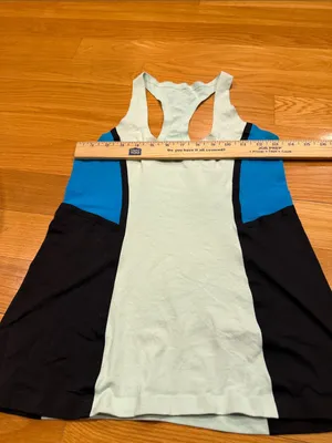 Lululemon cool racerback surf bond tank size 4 . thumbnail 3