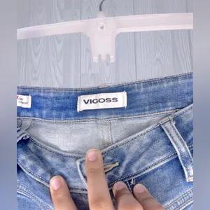 VIGOSS Women’s Straight Leg Light Wash Jeans thumbnail 4