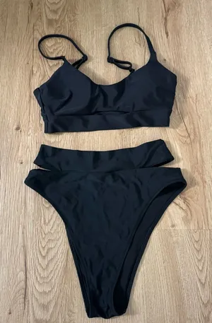Aerie black bikini thumbnail 1