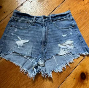 Abercrombie Jean Shorts High-Rise thumbnail 1