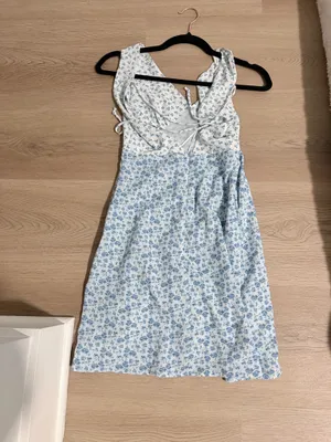 Blue floral dress thumbnail 3