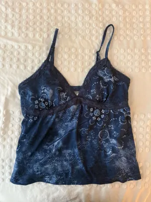 Cute blue top thumbnail 1