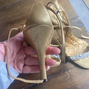 Enzo‎ Angiolini Eagiannes Sandals Womens Size 8.5 Gold Beaded Stiletto Heel Y2K thumbnail 8