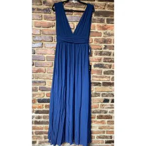 NWT Lulus Heavenly Hues Royal Blue Sleeveless Maxi Dress Women's Size Medium thumbnail 3