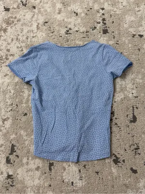Brandy Melville Blue Floral V-Neck Gina Top One Size thumbnail 2