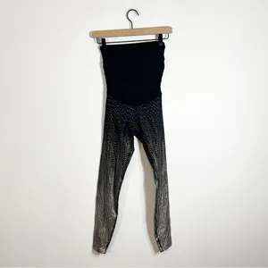 Beyond the Bump Alloy Ombré Metallic Over the Bump Leggings Small thumbnail 4