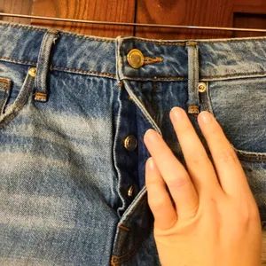 Good American Blue Distressed Jean Shorts thumbnail 3