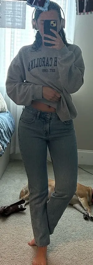 Abercrombie Mid-Rise 90s Straight Jeans Short thumbnail 1