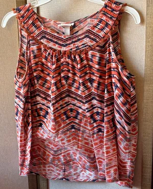FINAL MARKDOWN Knox Rose Sleeveless Chevron Blouse medium thumbnail 1