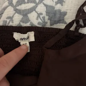 Aerie tank thumbnail 2