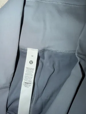 Lululemon Leggings thumbnail 4