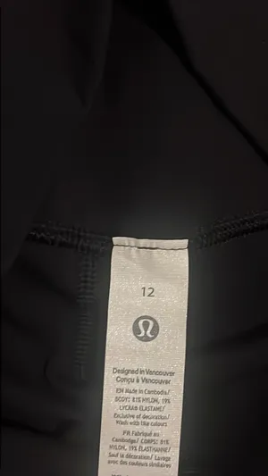 Lululemon align HR Crop 23” Size 12 thumbnail 2