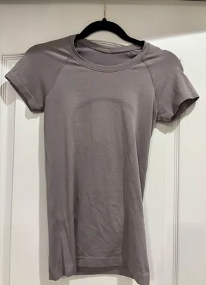 Lululemon Swiftly Tech thumbnail 2