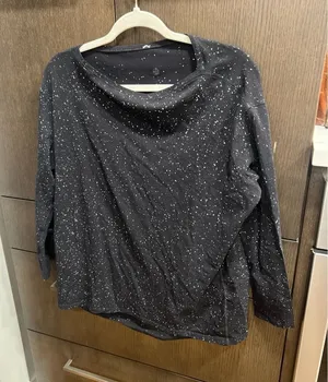 Lululemon‎ black speckled back in action long sleeve women's 10 thumbnail 1