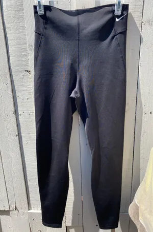 Nike Dri-Fit Leggings thumbnail 1