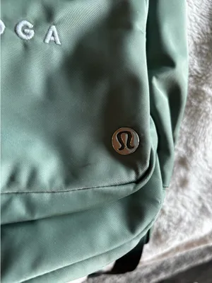 Lululemon corepower backpack green thumbnail 2
