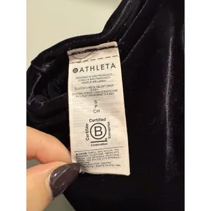 Women’s Athleta Elation V-Neck Velvet Crop Top Cup A-C In Black Size S Small thumbnail 4