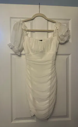 White Dress thumbnail 4
