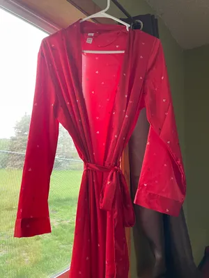 silk robe thumbnail 1