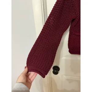 Zara‎ Burgundy Knit Cardigan Gold Hammered Buttons Cropped Sweater Small thumbnail 5