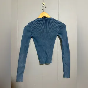 BRANDY MELVILLE Blue V-Neck Ribbed Sweater thumbnail 3