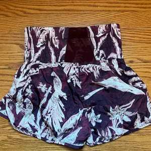 Free People Movement NWOT The Way Home Shorts Size Small thumbnail 5