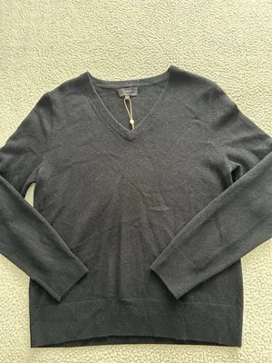 Quince Mongolian Cashmere V-Neck Sweater Black Size M thumbnail 9