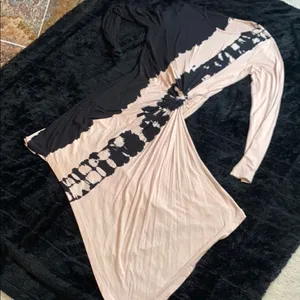 Young Fabulous & Broke Elegant Blue / Black and Pink Tie-Dye Dress Size Large thumbnail 10