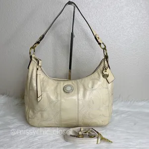 Coach Cream Patent Leather Crossbody/Shoulder Bag thumbnail 5