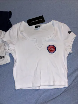 Hype And Vice Detroit Pistons Tees thumbnail 2