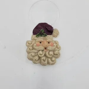 Vintage Carved Santa Claus Face 2.5" Resin Pin Brooch Christmas Holiday Retro thumbnail 2