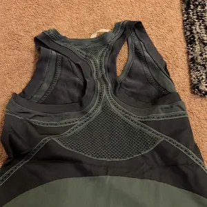 Athleta Allyson‎ Felix tank top M thumbnail 6
