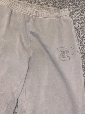 PINK Victoria's Secret Taupe Beige 'P' Logo Sweatpants thumbnail 3