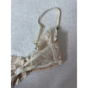 For Love and Lemons x Victoria's Secret Sweetheart Lace Bra size S Rose Floral thumbnail 9